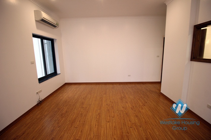 Brand new house with 5 bedrooms for rent in Dang Thai mai st, Tay Ho area